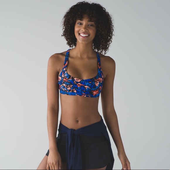 Lululemon Free to Be *H2O - Picture 1 of 7